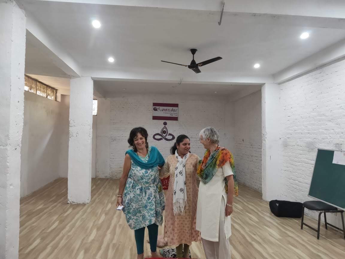 Previous training participants with facilitators at Samvedna Spiritual School
